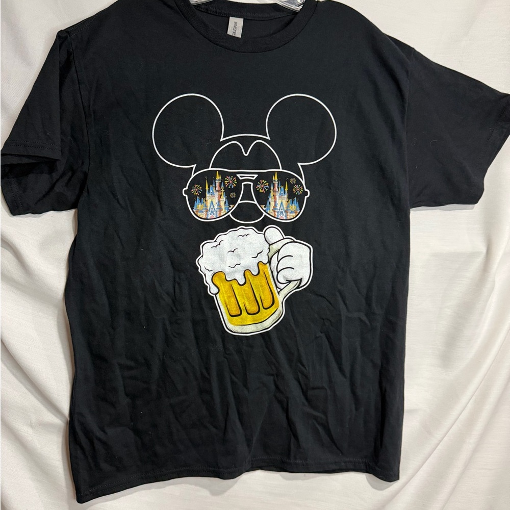 Gildan Black Tee with Fun Mickey Mouse Graphic *Drinking Around the World*